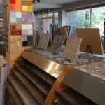 showroom met tegels
